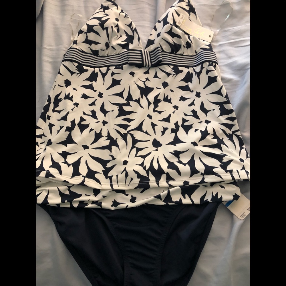Ann Cole new bathing suit!!